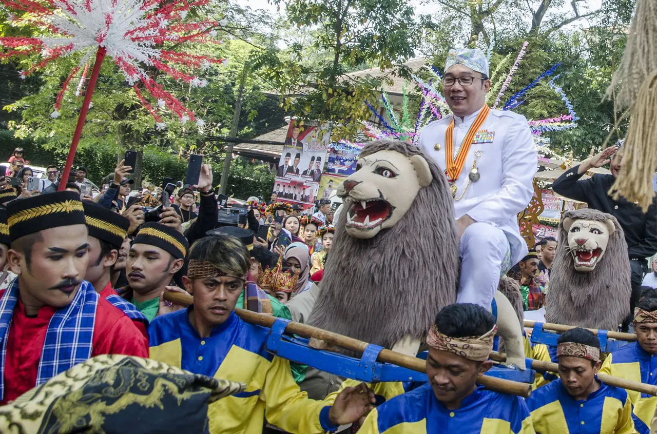 Parade Kesenian Jawa...