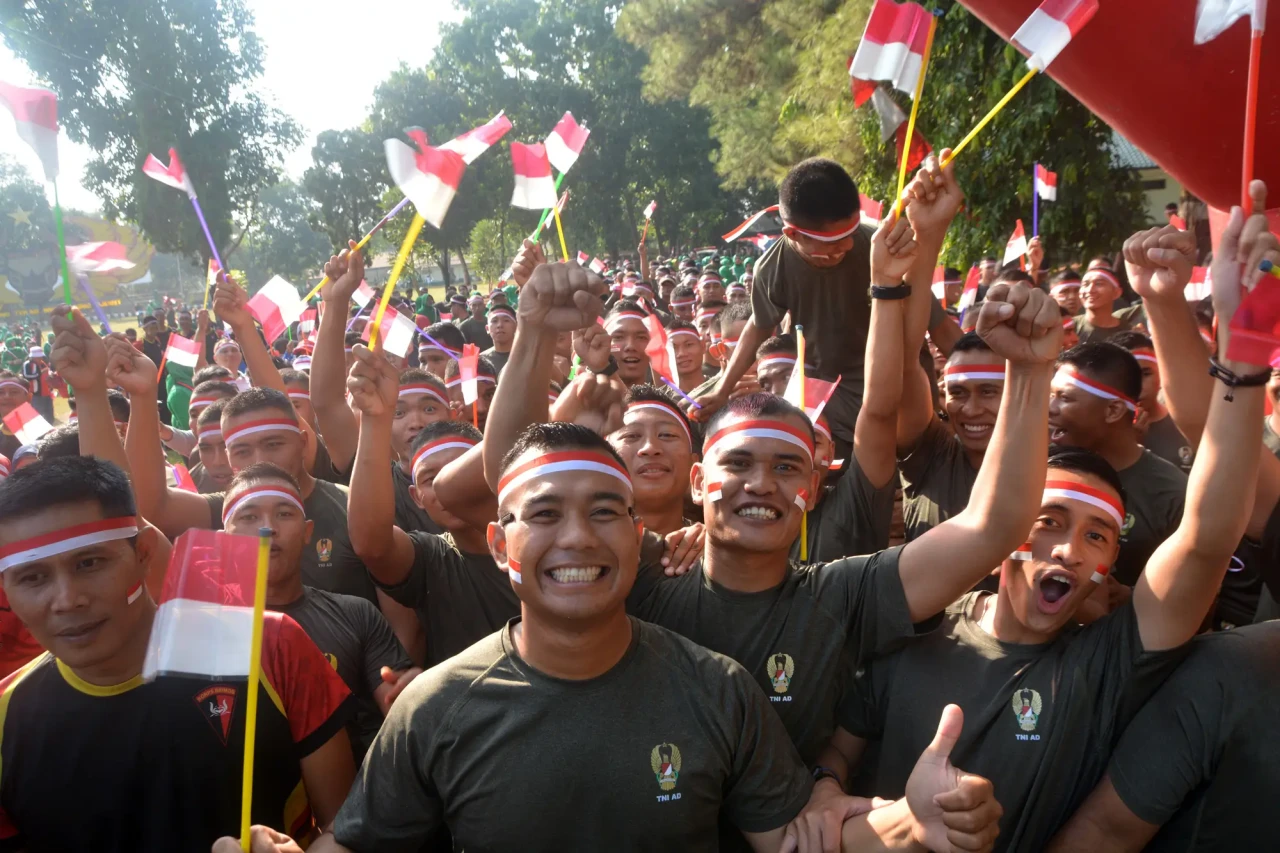 Potret Kebersamaan TNI-Masyarakat...