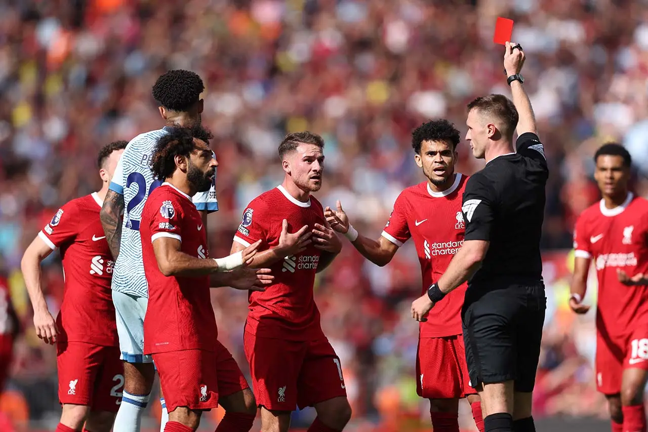10 Pemain Liverpool...