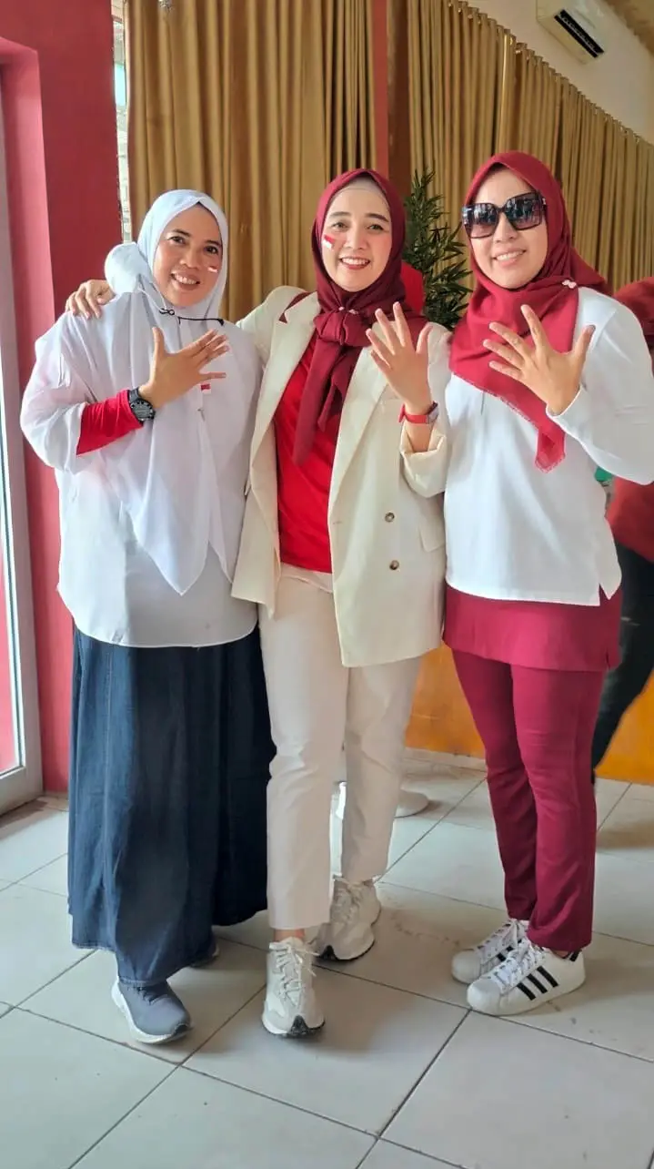 Keseruan IKA SMANLI...