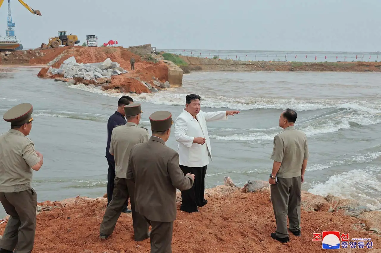 Potret Blusukan Kim...