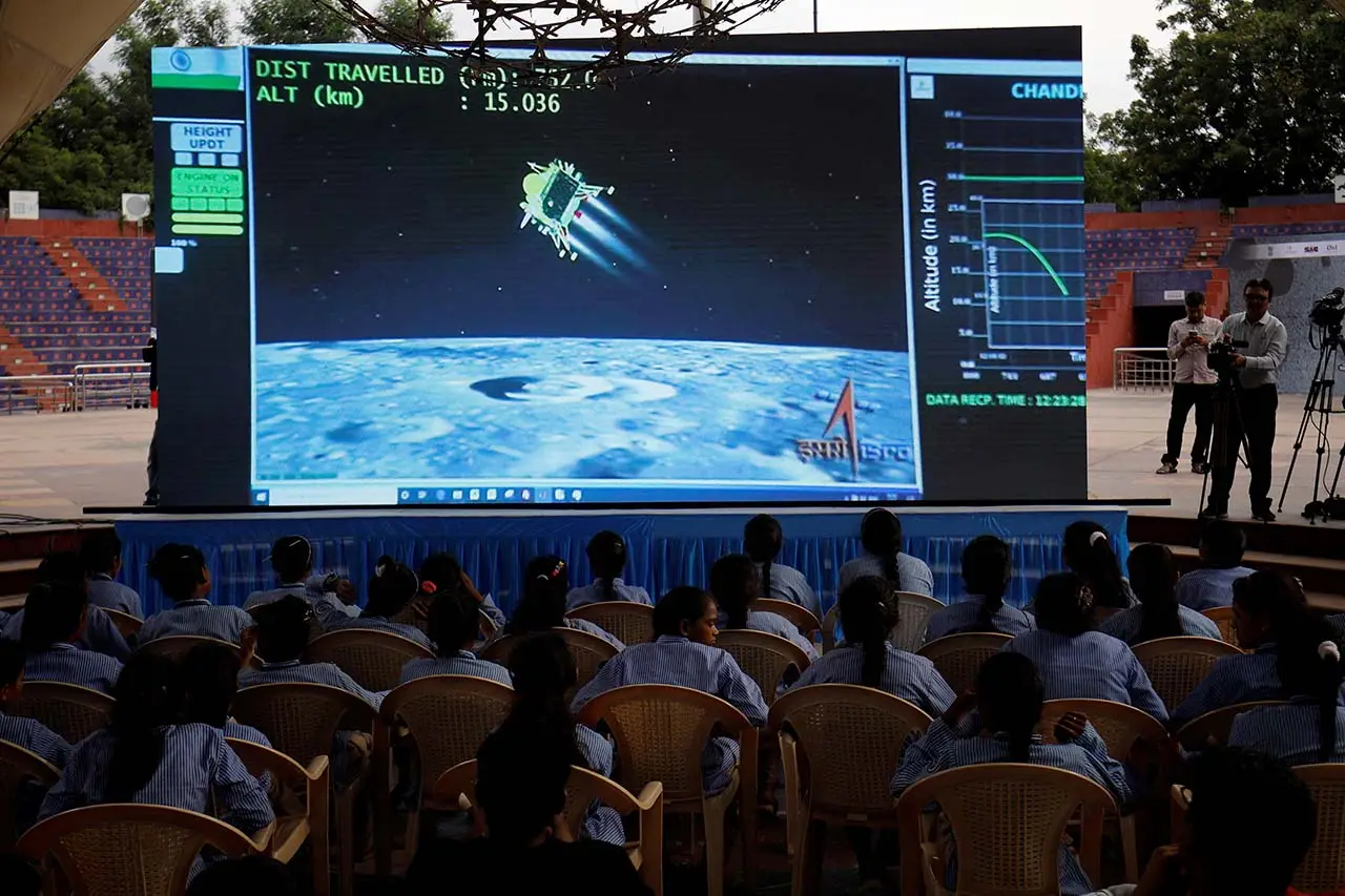 Chandrayaan-3 Sukses...