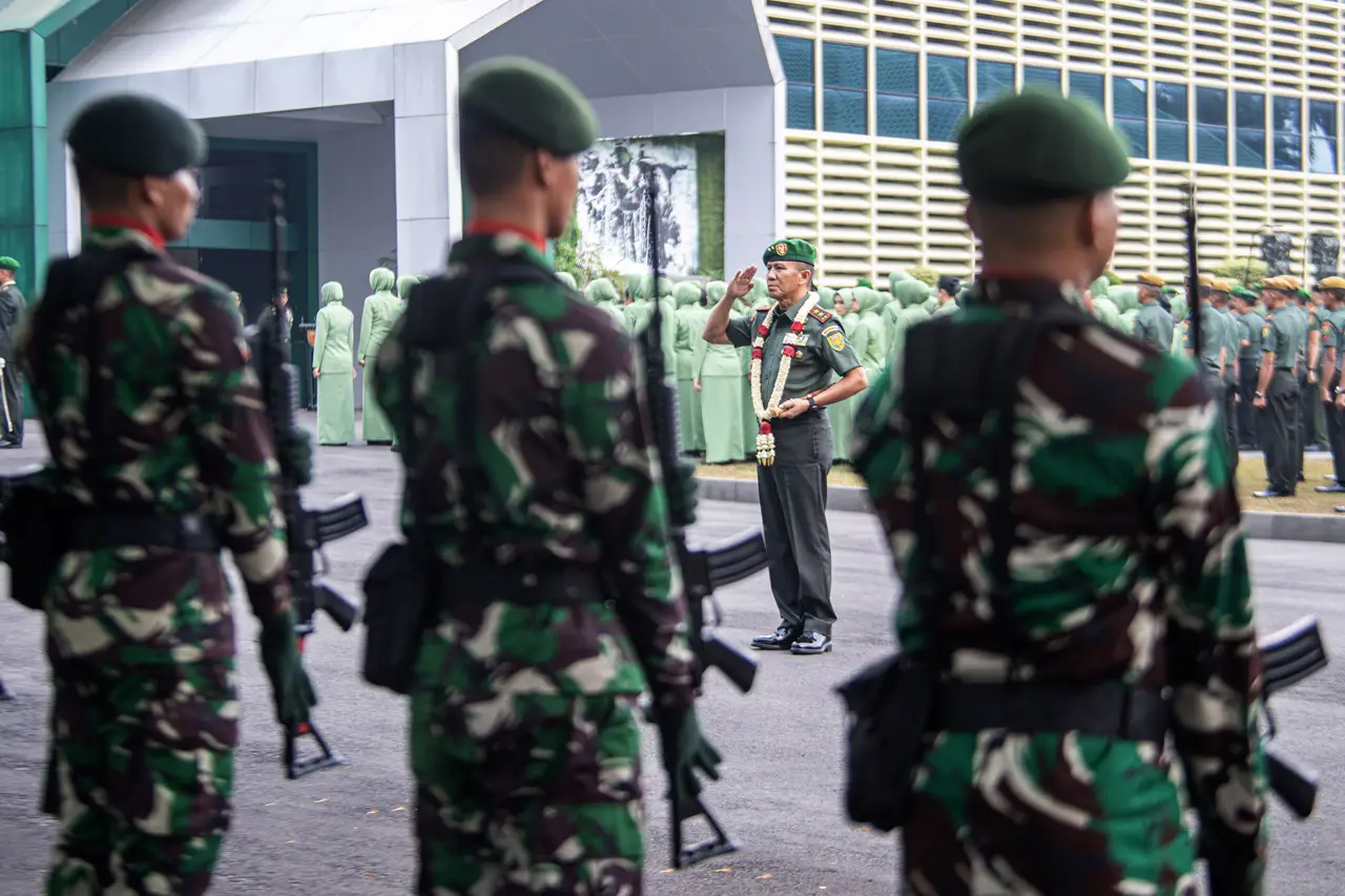 Penyambutan Panglima...