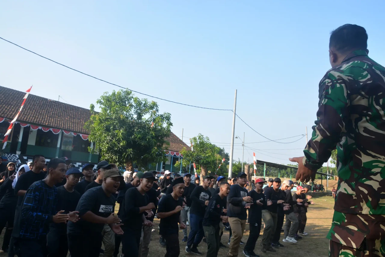 Keseruan Outbound Siswa...