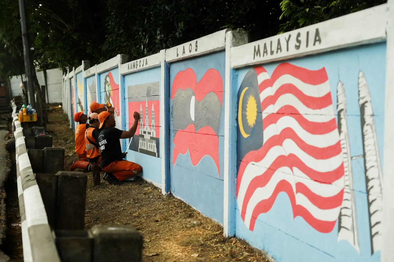 Mural Sambut KTT ASEAN...