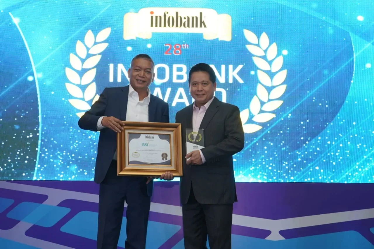 Terdepan di Sektor Bank...