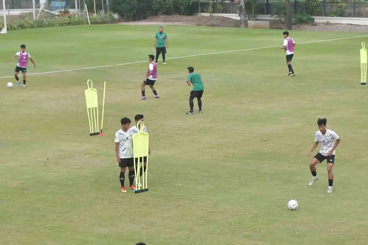 Latihan Timnas U-17...
