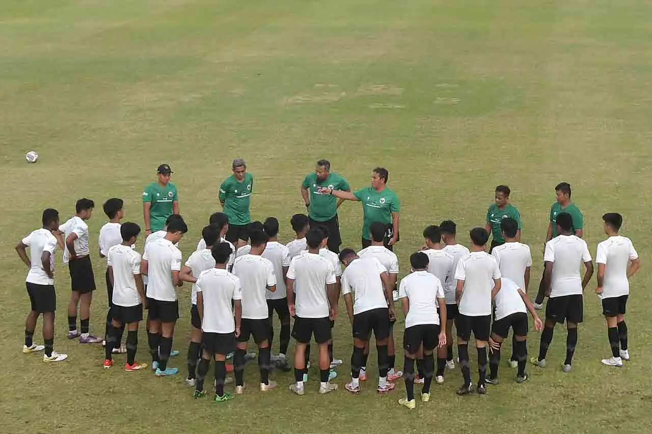 Latihan Timnas U-17...