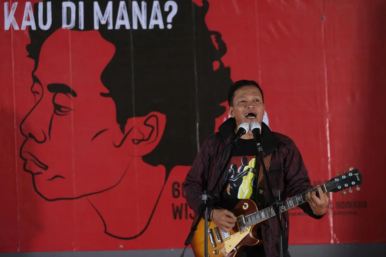 Ratusan Aktivis Hadiri...