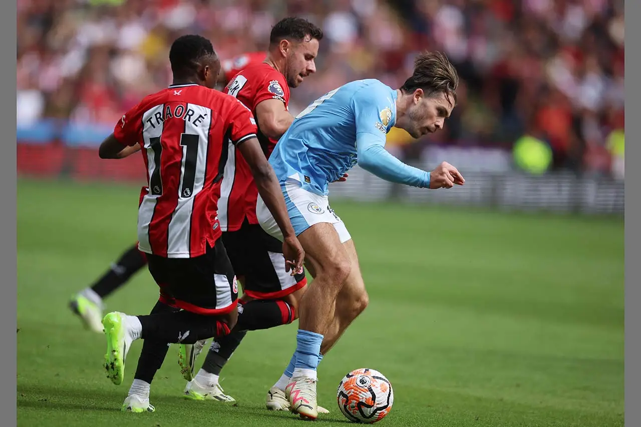 Man City Atasi Perlawanan...
