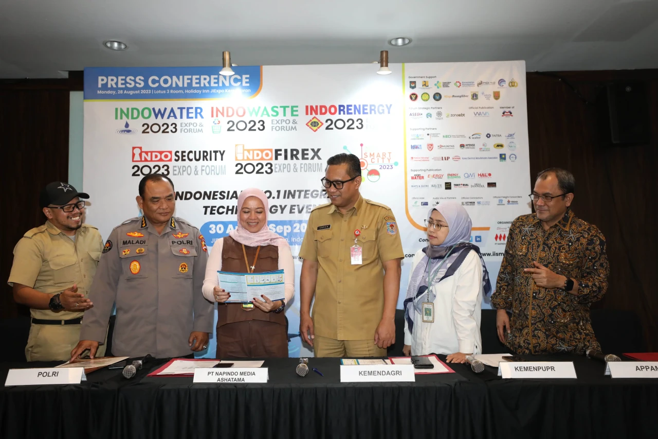 Jelang Pameran Integrated...