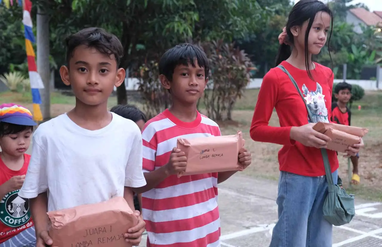 Semangat Merayakan HUT...