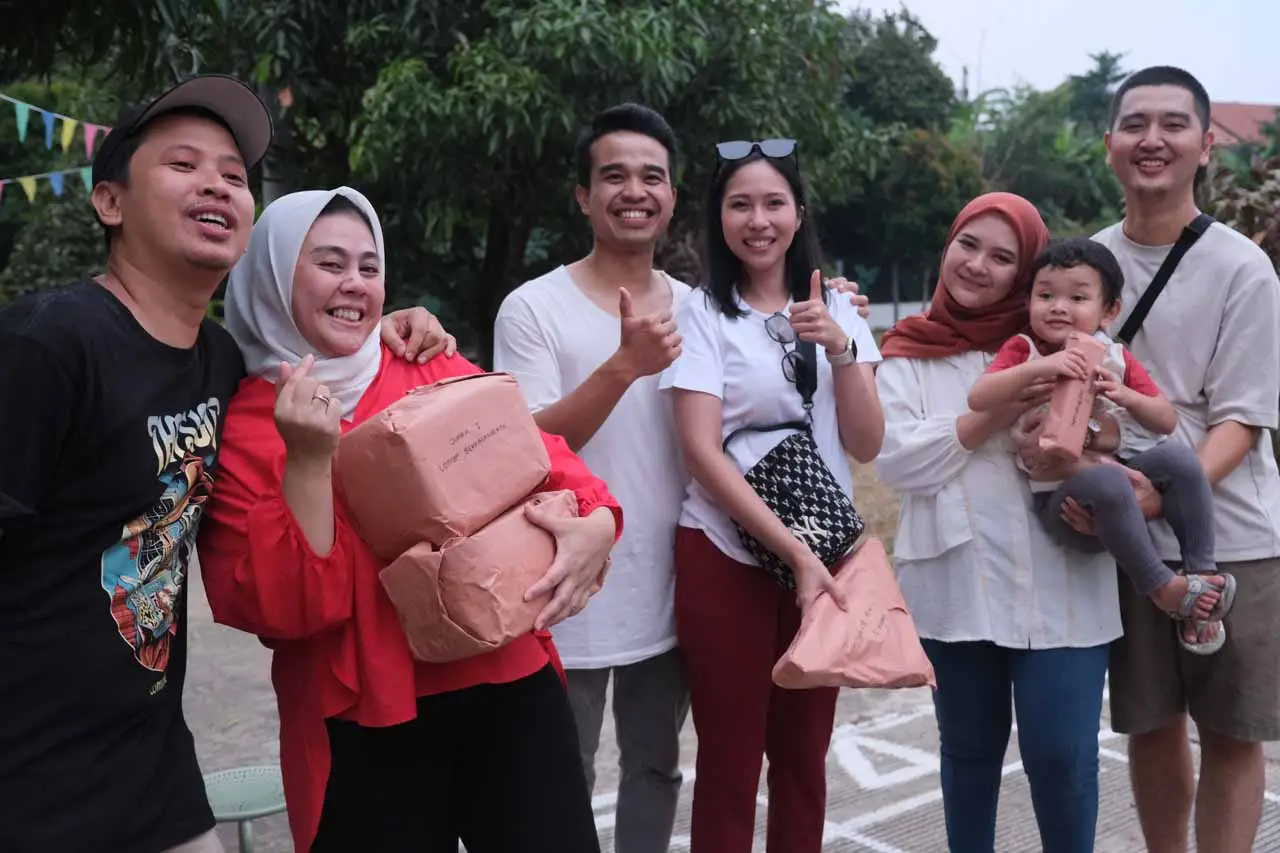 Semangat Merayakan HUT...