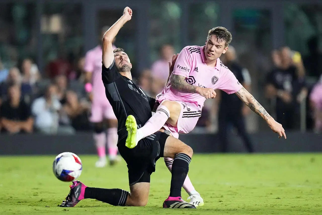 Messi Mandul, Rentetan...