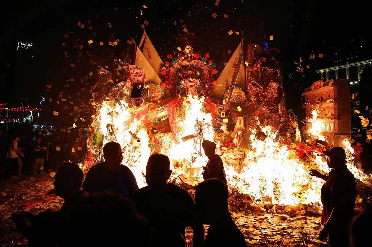 Kemeriahan Festival...