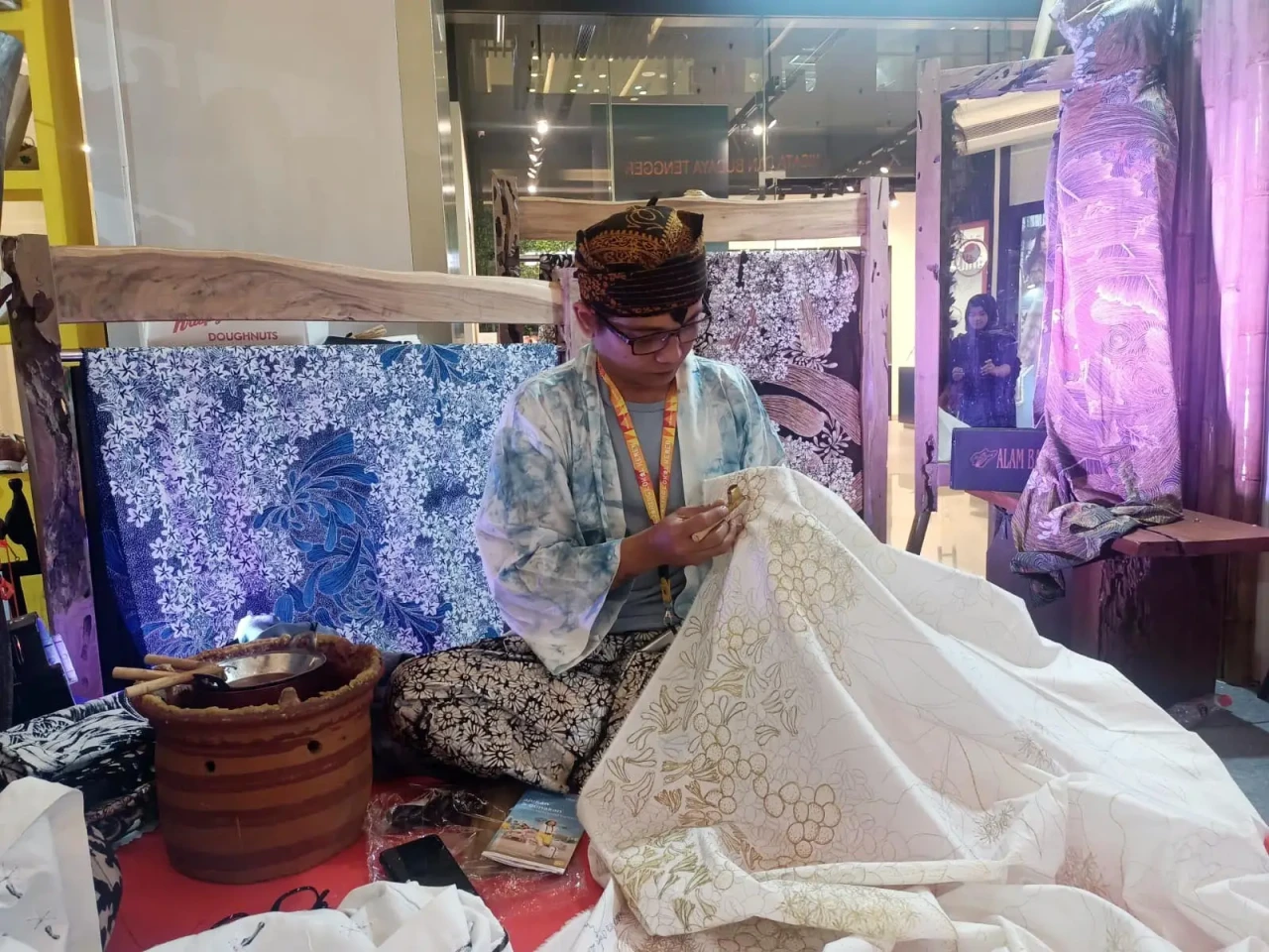 Batik Pewarna Alami...