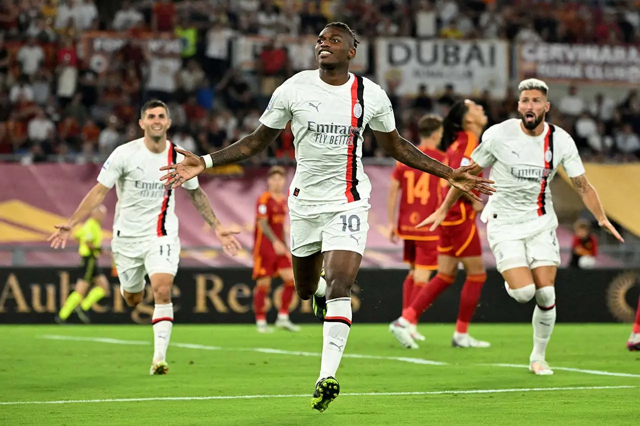 Sepuluh Pemain AC Milan...