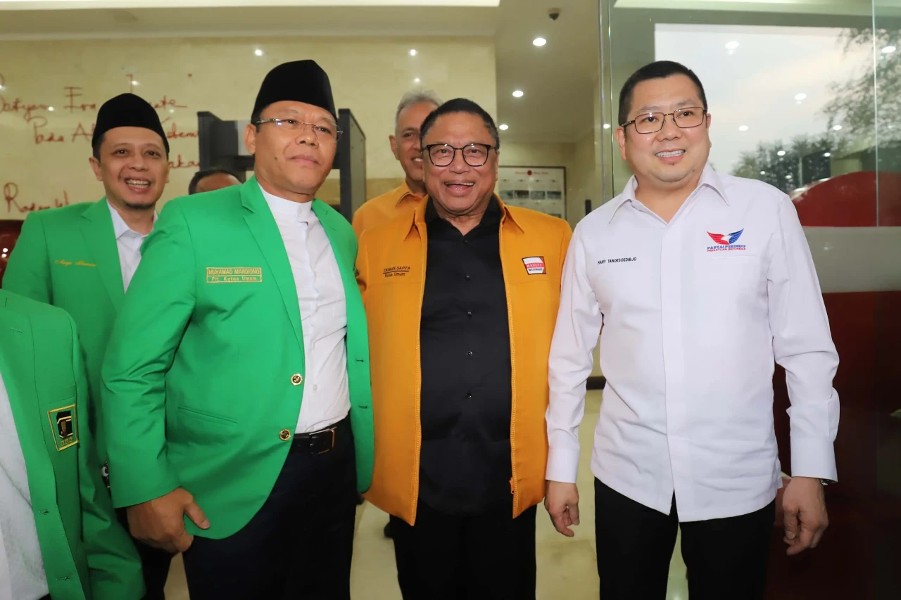 Rapatkan Barisan, Partai...