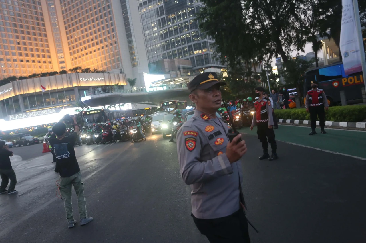Buka Tutup Jalan di...
