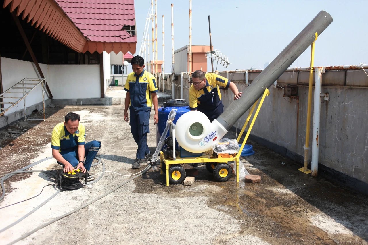 Tekan Polusi Udara,...