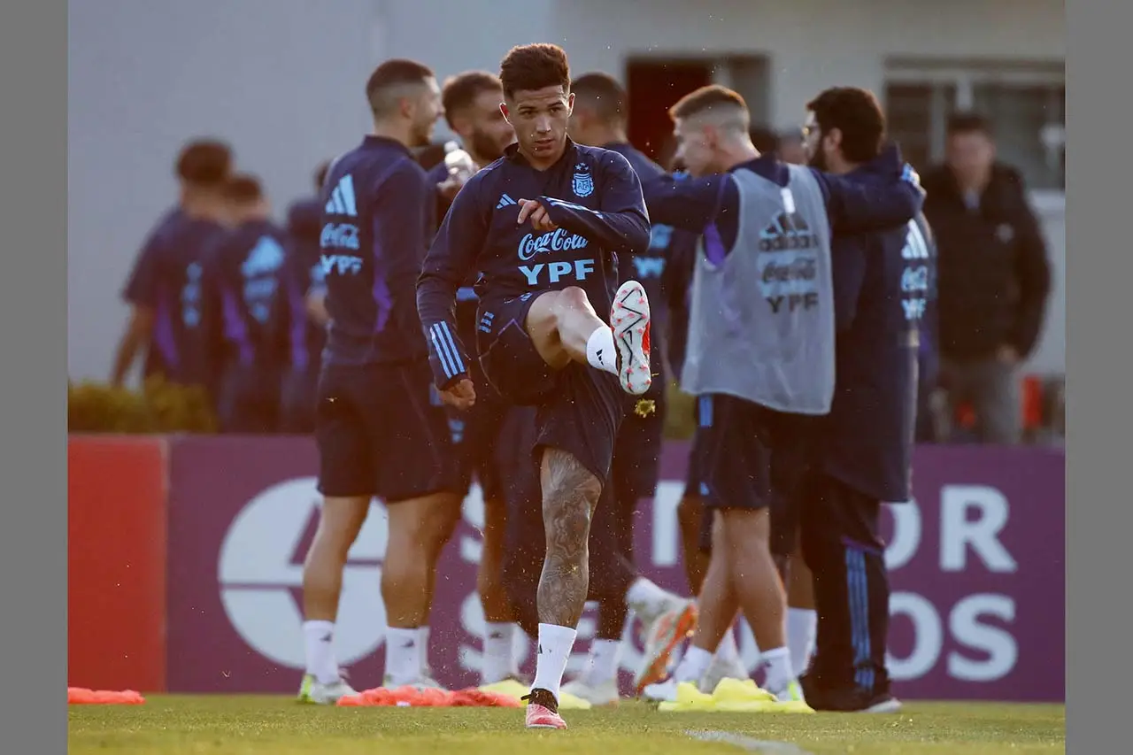 Timnas Argentina Mulai...