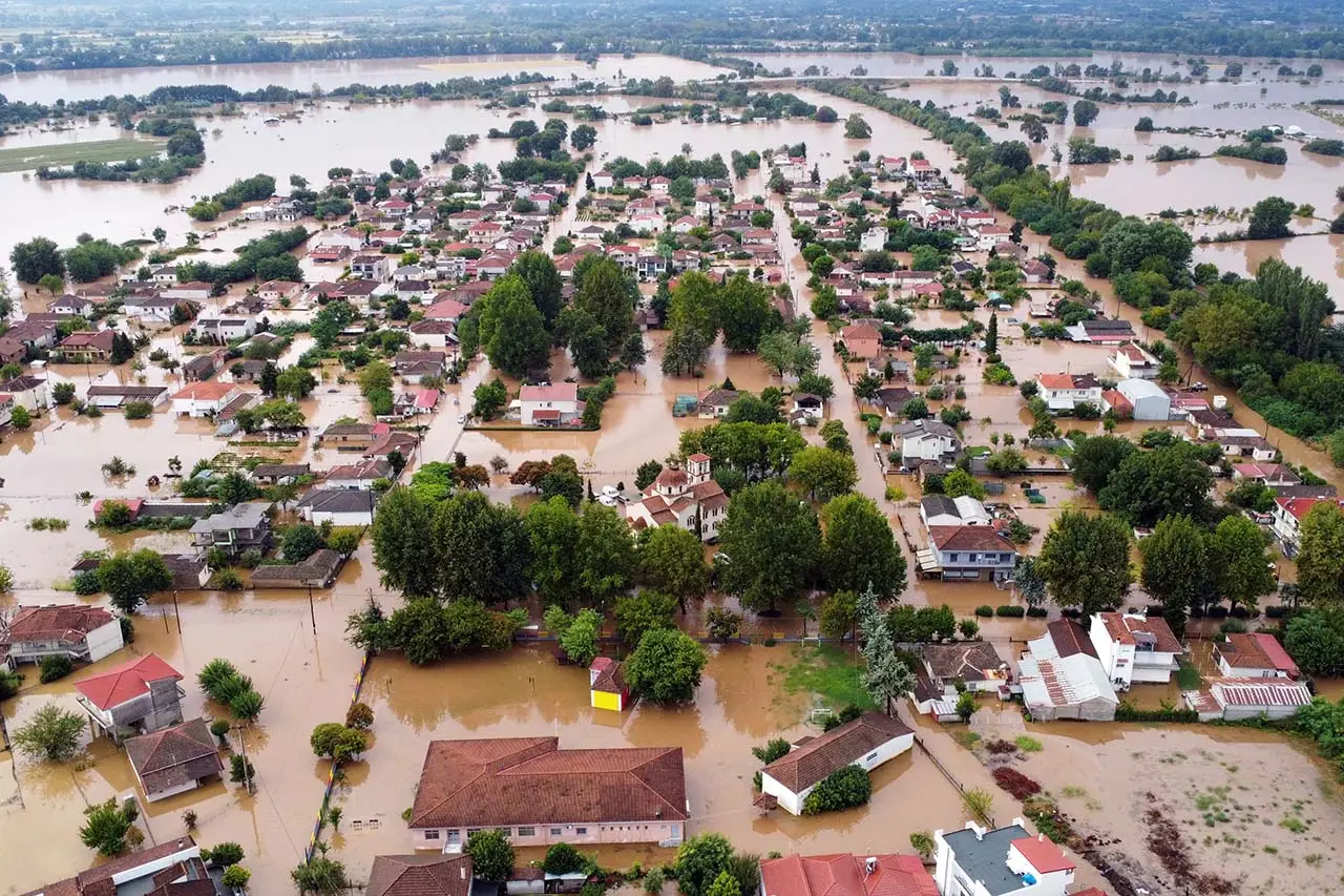 Foto Udara Banjir Badai...
