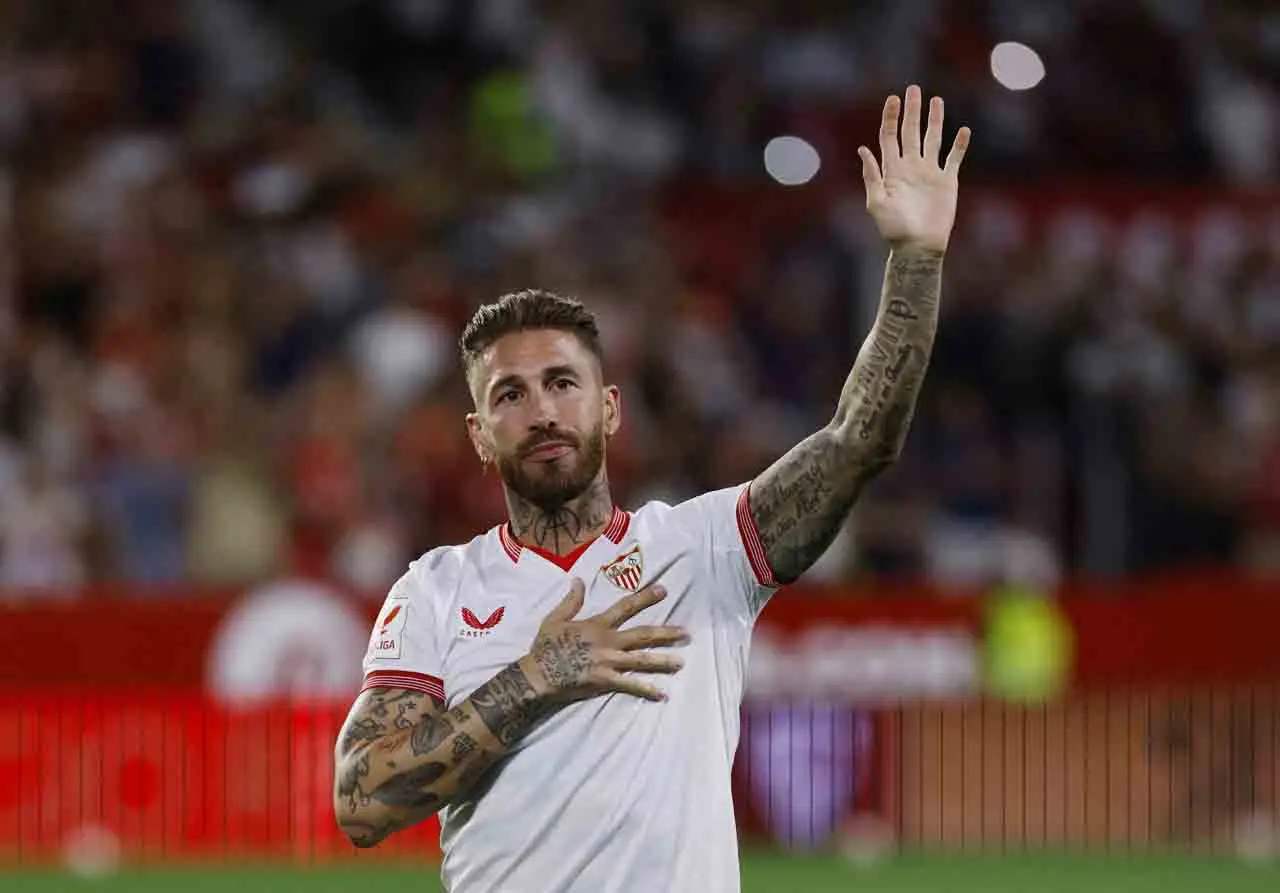 Kembali ke Sevilla,...