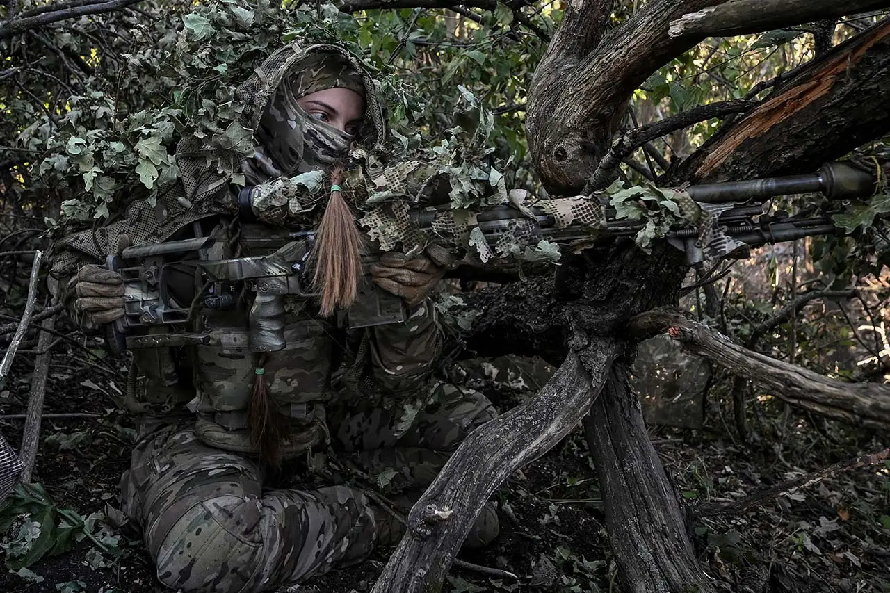 Senyap, Sniper Ukraina...