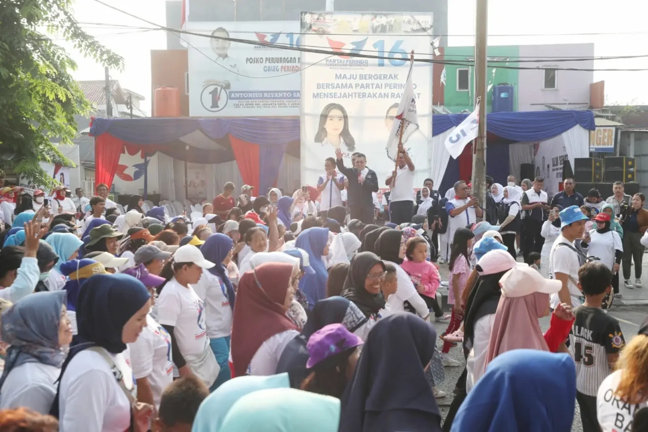 HT Hadiri Peresmikan...