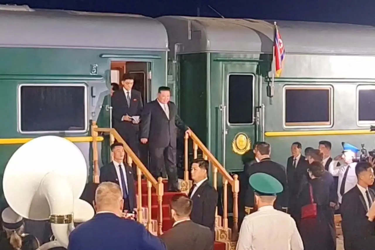 Tiba di Rusia, Kim Jong...