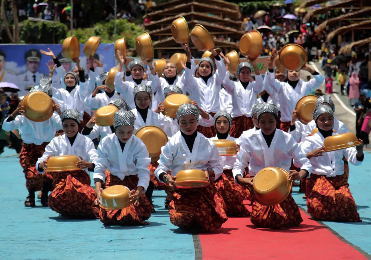 Pembukaan Festival Kampung...