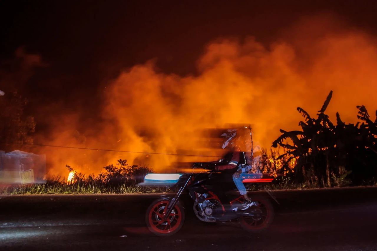 Potret Kebakaran Lahan...
