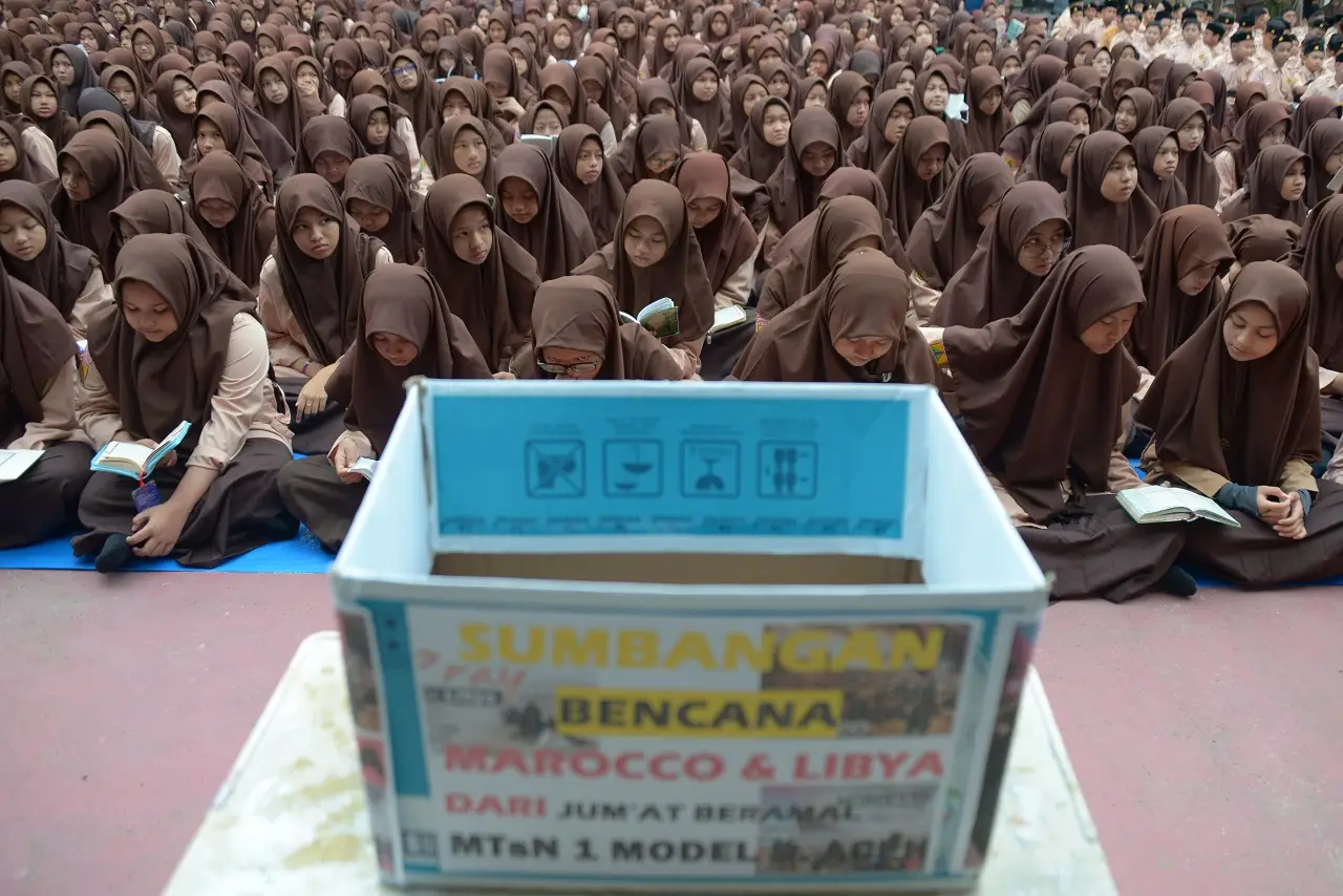 Pelajar Aceh Gelar Yasinan...
