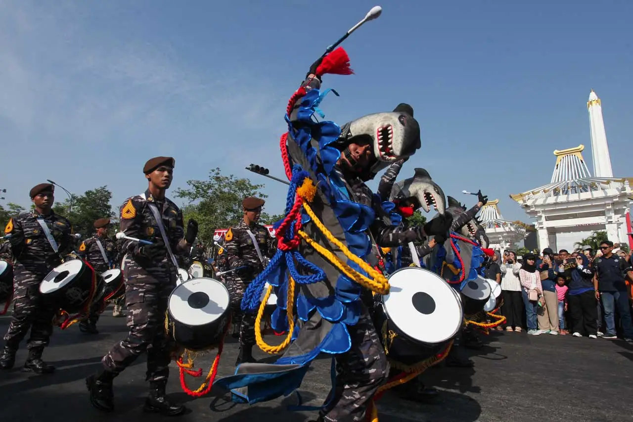Kirab HUT ke-78 TNI...