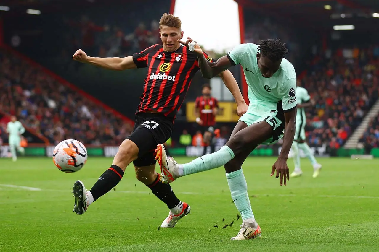 Tumpul di Ujung, Chelsea...