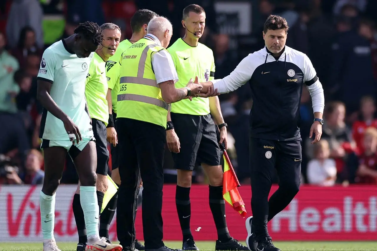 Tumpul di Ujung, Chelsea...