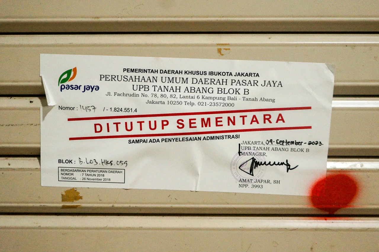 Mati Suri Pasar Tanah...