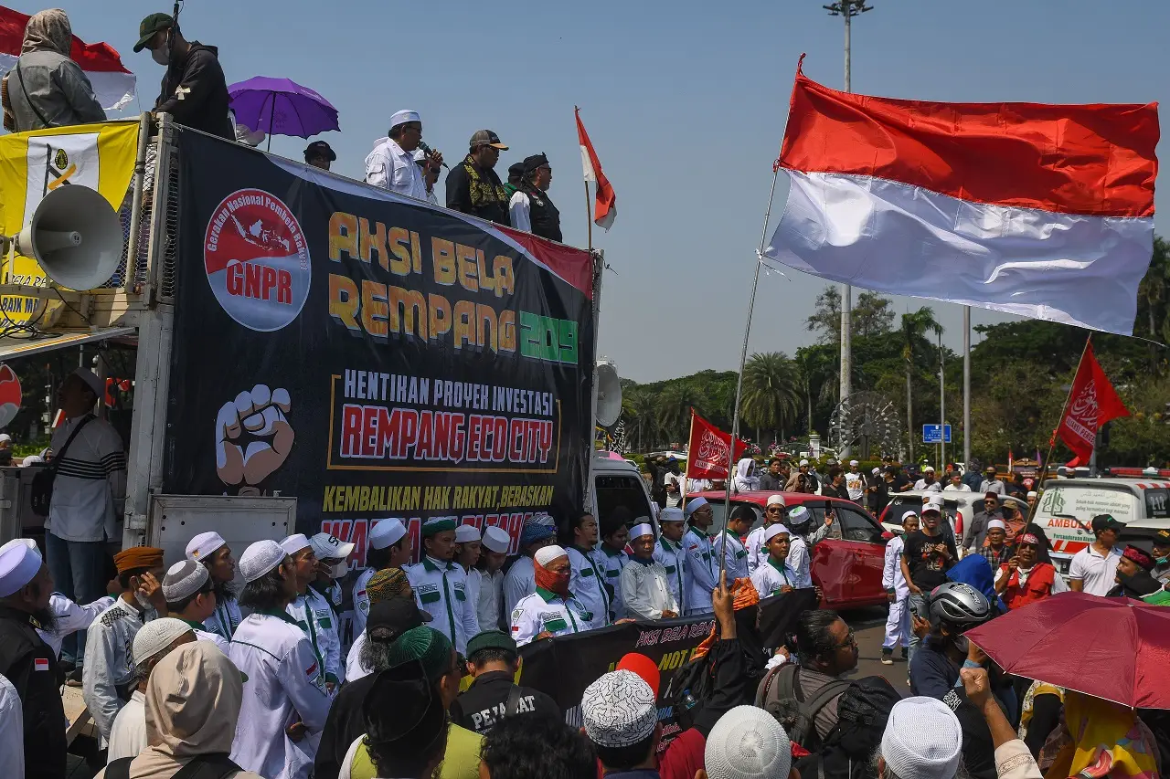 Aksi Bela Rempang di...