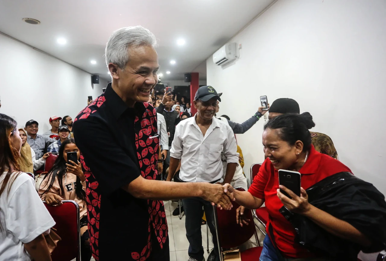 Ganjar Pranowo Berkunjung...