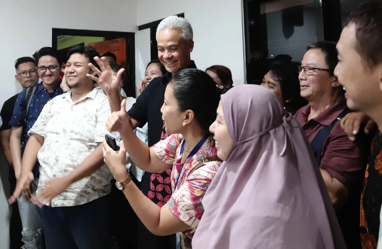 Ganjar Pranowo Berkunjung...