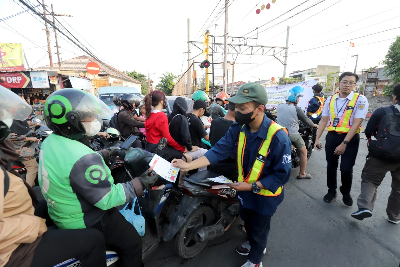 Sosialisasi Keselamatan...
