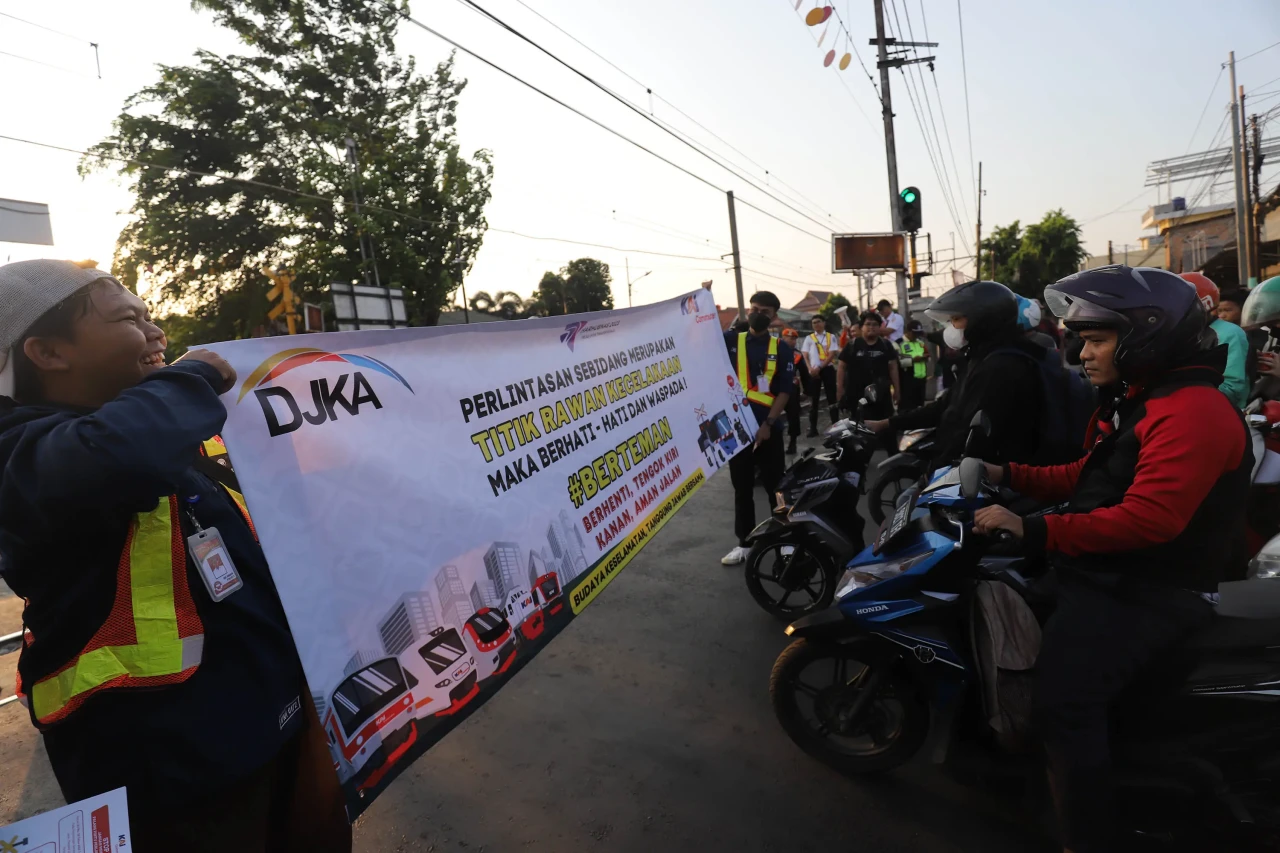 Sosialisasi Keselamatan...