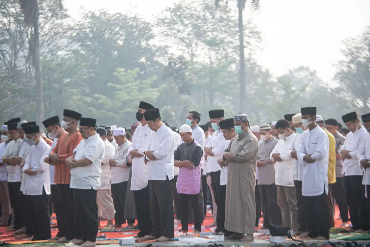 Dilanda Bencana Kabut...