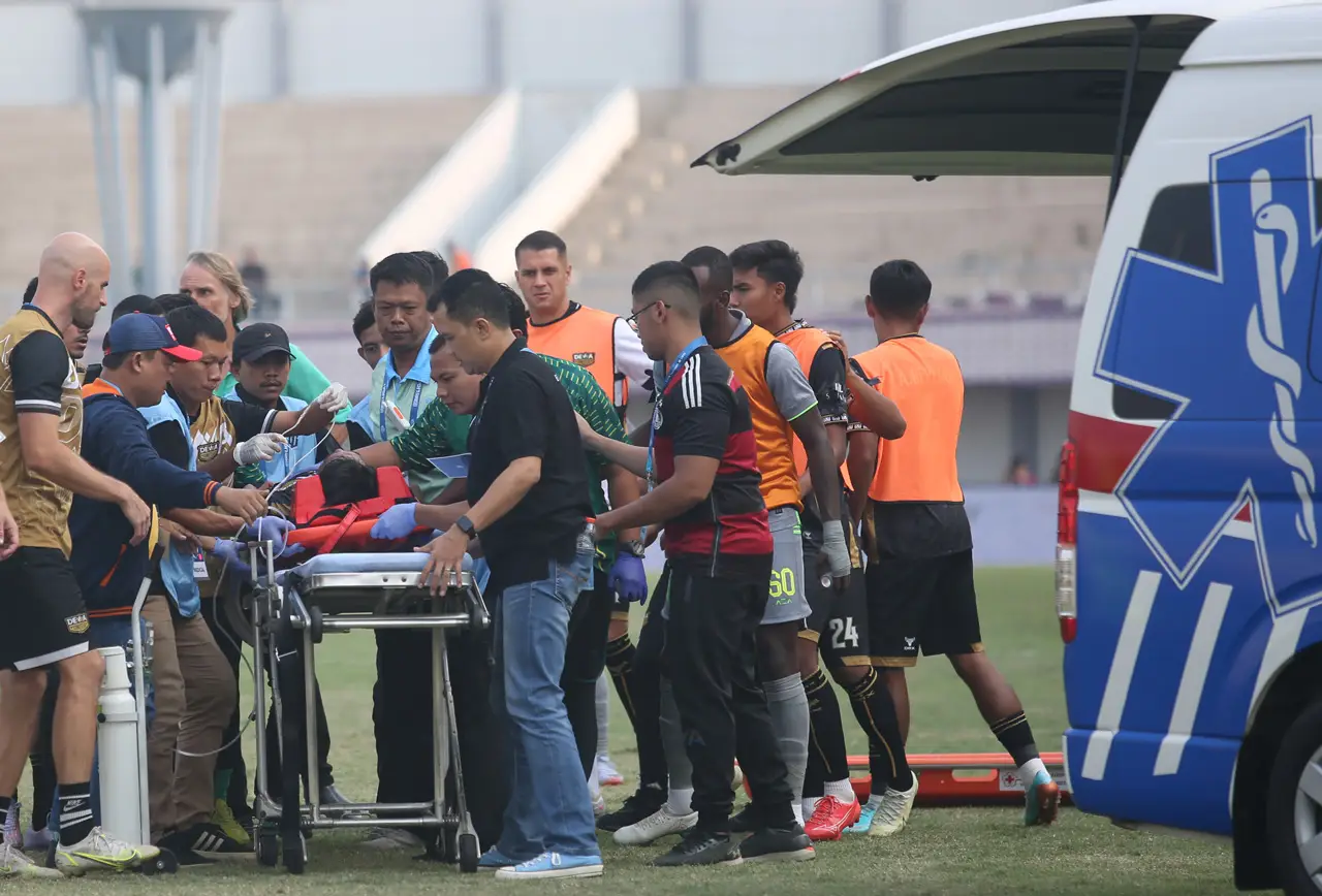 Dewa United Tahan Imbang...