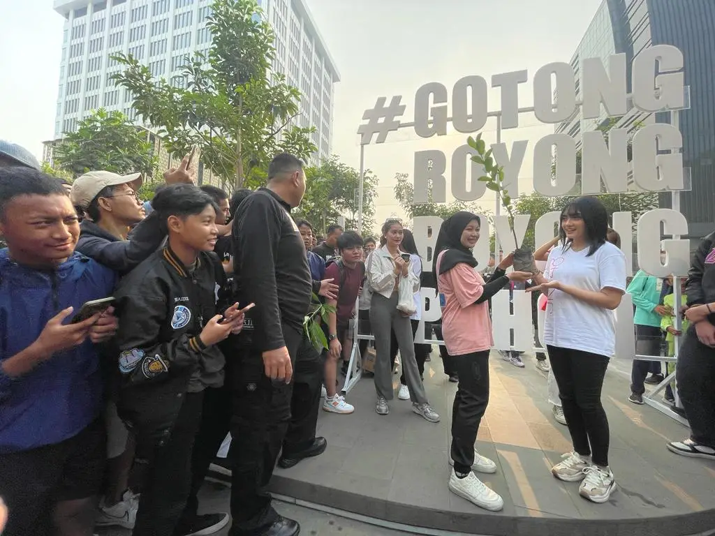 Gerakan Sosial Gotong...