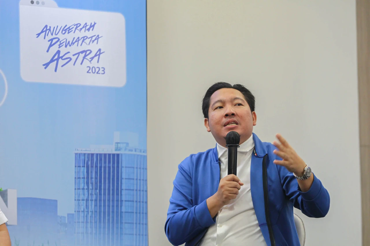 Astra Gelar Creative...