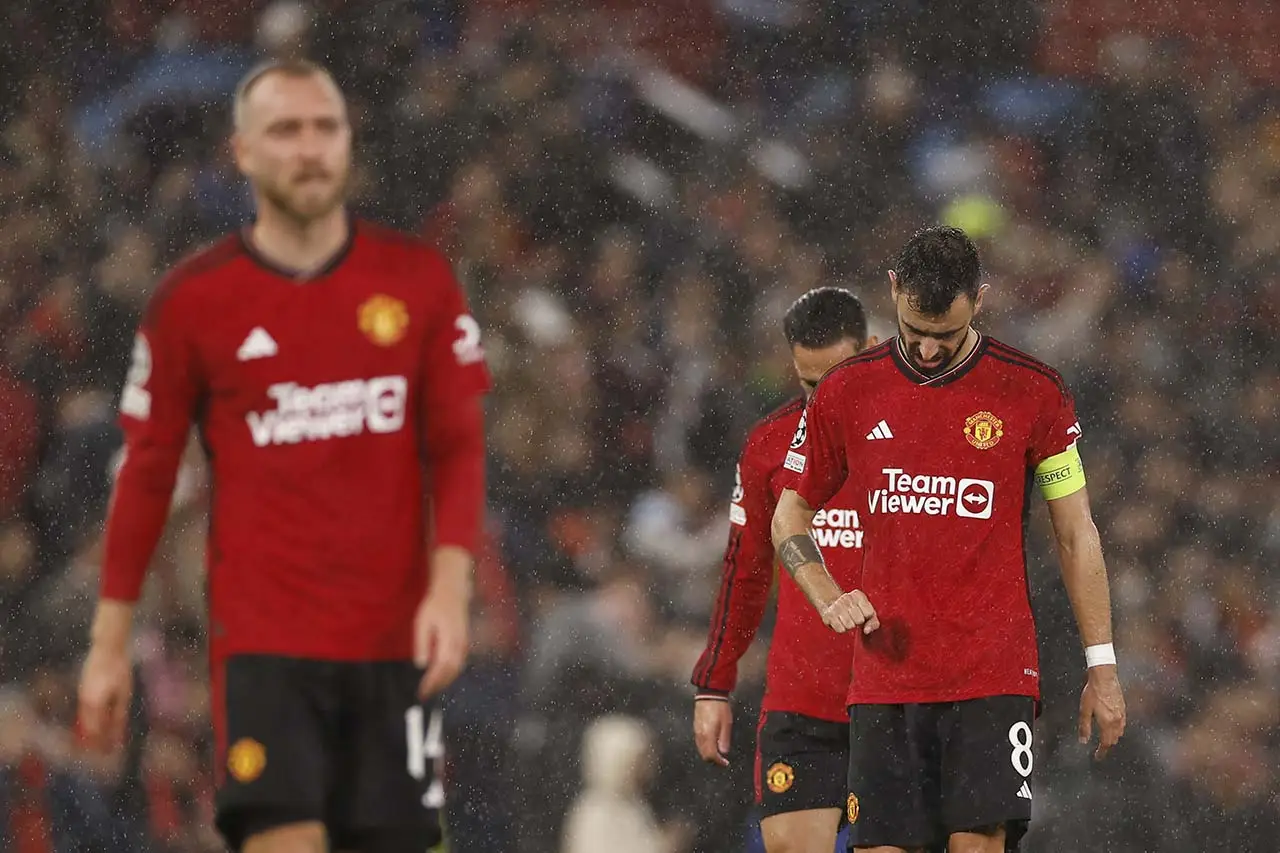 Derita Berlanjut, MU...