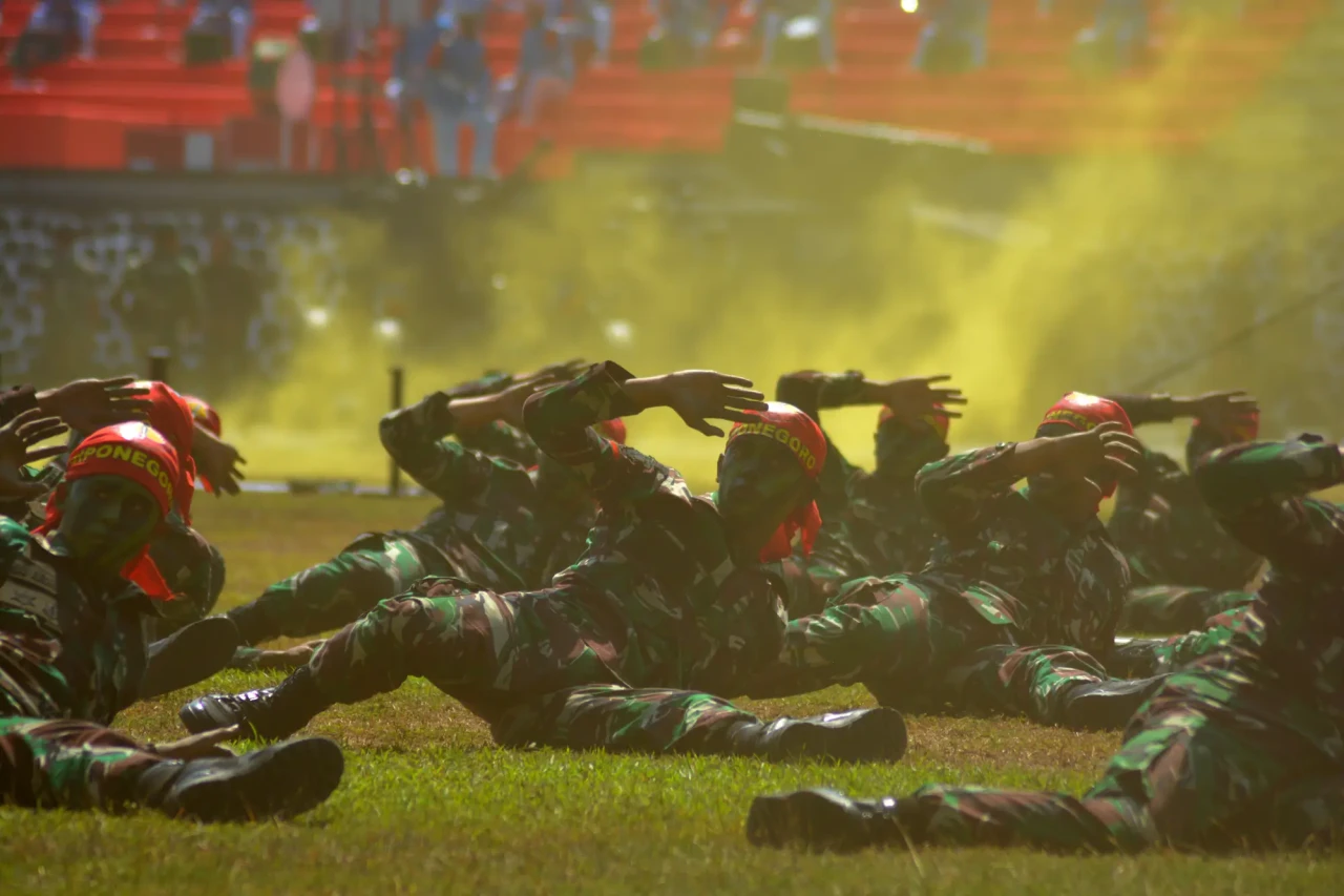 Defile Pasukan dan Alutsista...