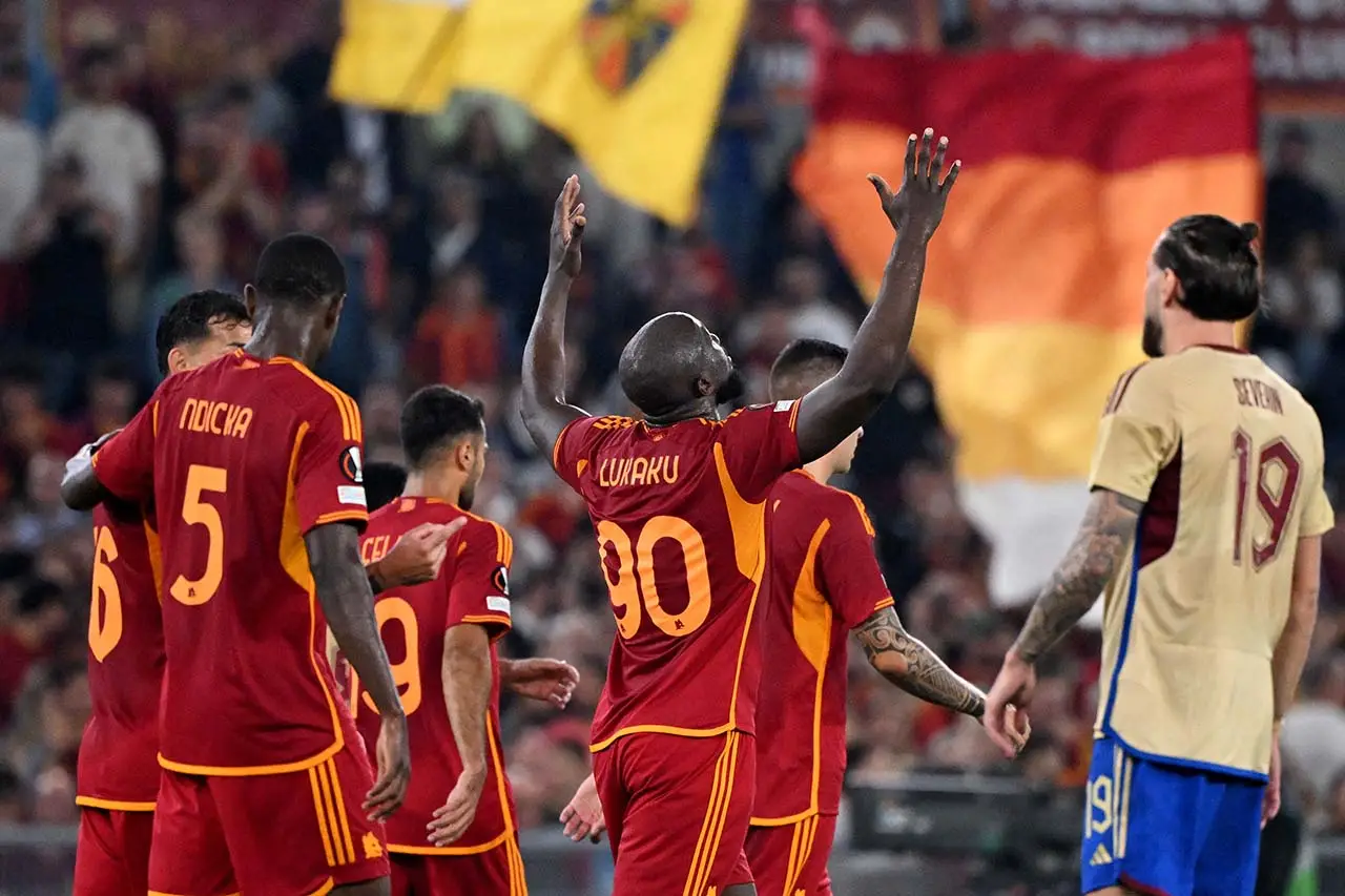 Romelu Lukaku Dipuja-puji...
