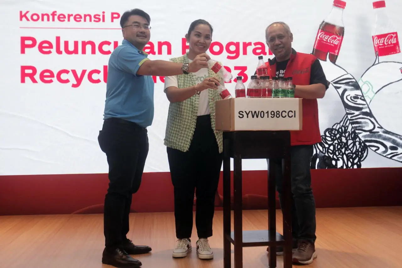 Kolaborasi Program Recycle...